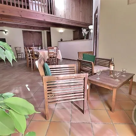 公寓 Les Esclots 尼姆